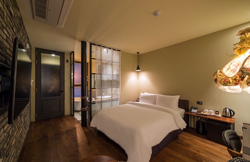 Dunsan-dong Hotel | Hotel March