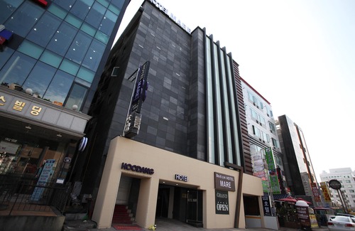 Ingye-dong Hotel | Hotel Mare Suwon