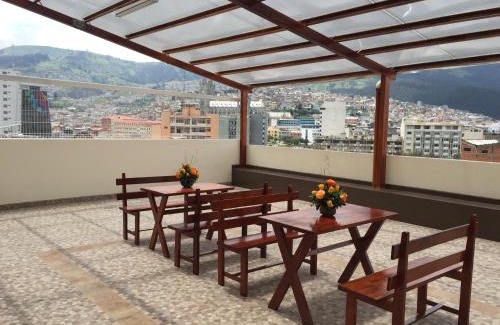 Quito Casa | Hotel Margarita 2