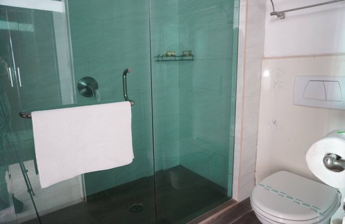 San Quintín Hotel | Hotel Maria Celeste