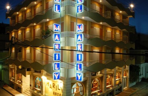Pyrgos Hotel | Hotel Marily