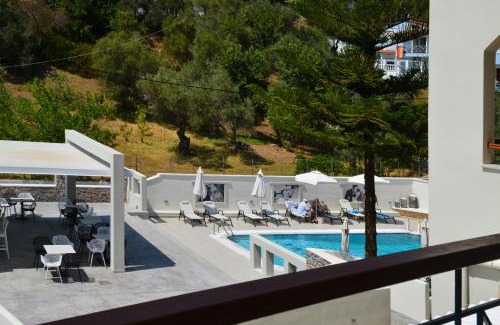 Skiathos Hotel | Hotel Marina