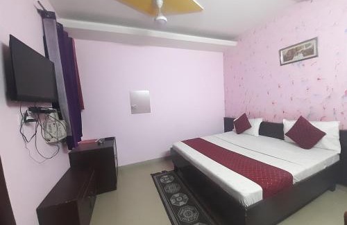 Dwarka Hotel | Hotel Marina