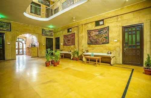 Jaisalmer Hotel | Hotel Marina Mahal with Swimming Pool