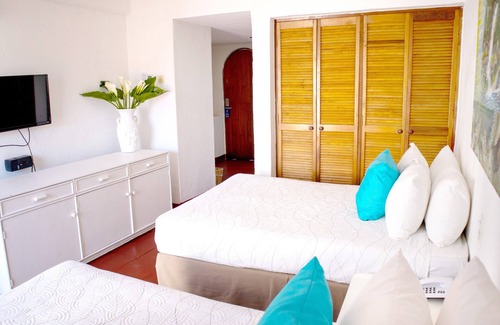 Playa Chahué Hotel | Hotel Marina Resort & Beach Club