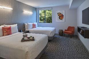 North Hollywood Hotel | Hotel Mariposa