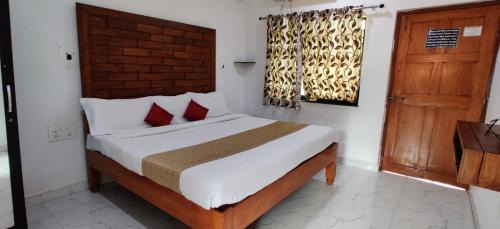 Saunta Vaddo Hotel | Hotel Mary Joey Baga