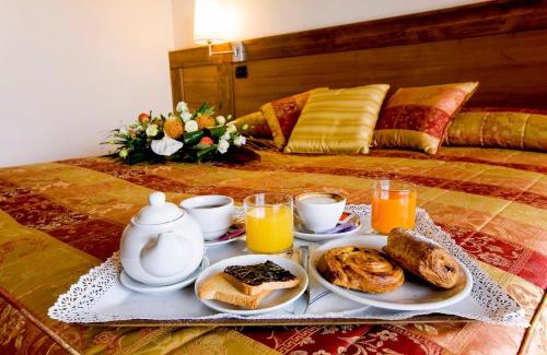 Vittoria Hotel | Hotel Master