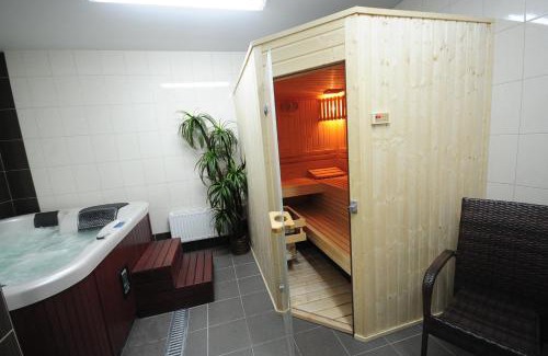 Kwidzyn Cama Y Desayuno | Hotel Maxim Kwidzyn