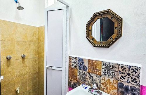 Diego Rojas Zapata Hotel | Hotel Maya Dreams