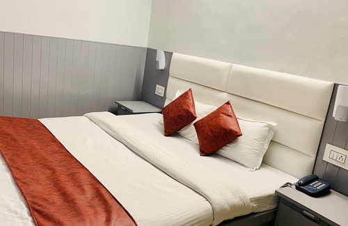 New Manali Hotel | Hotel Meadows