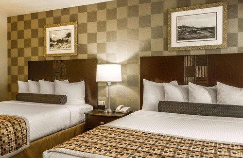 Southeastern Sacramento Hotel | Hotel Med Park, Ascend Hotel Collection