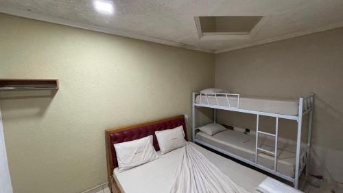 Zona Leste Hotel | HOTEL MEDIEVAL