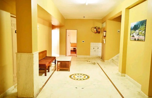 Pithoragarh Hotel | Hotel Meghna