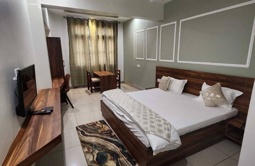 Pithoragarh Hotel | Hotel Meghna