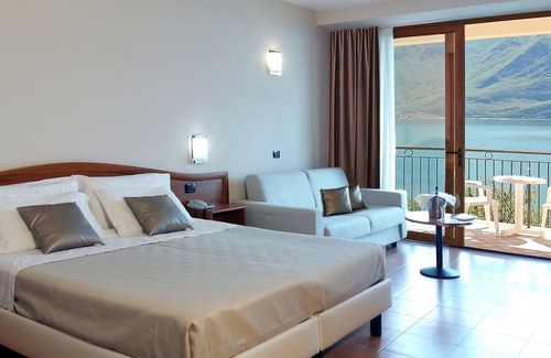 Limone sul Garda Hotel | Hotel Mercedes