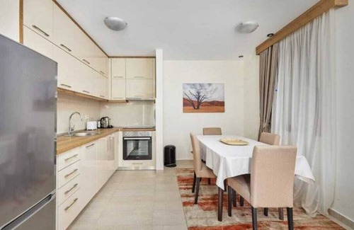 Rafajlovici Apartamento | Hotel Meridian