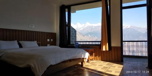 Munsyari Hotel | Hotel Milam Inn