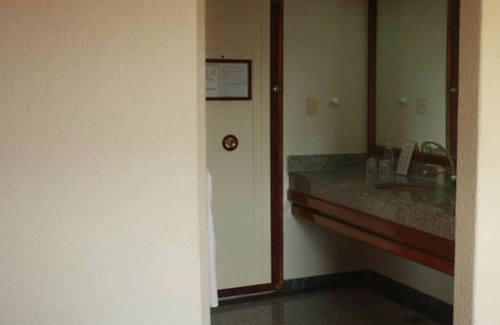 Cuauhtémoc Hotel | Hotel Mina