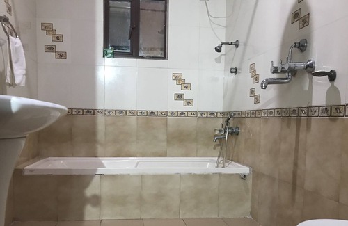 Muzaffarpur Hotel | Hotel Minakshi International