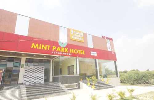 Mahbubnagar Hotel | Hotel Mint Park
