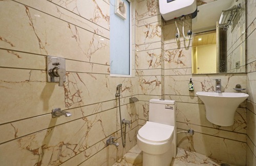 Paharganj Hotel | Hotel Mohit Guest House