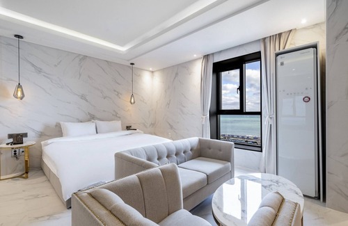 Haeundae Hotel | Hotel Moment SongJeong