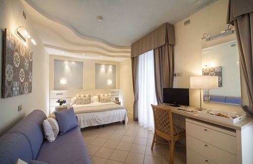 Riccione Hotel | Hotel Mon Cheri