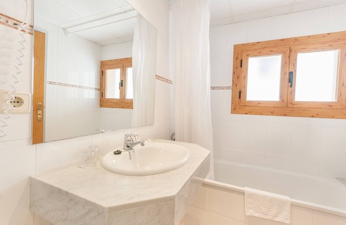 Encamp Hotel | Hotel Montecarlo