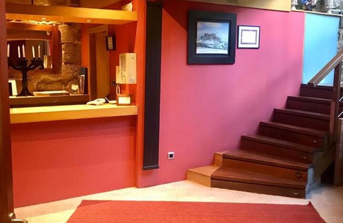 Maceda Hotel | Hotel Monumento Castillo de Maceda