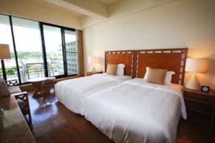 Maeganeku Hotel | The Moon Beach Museum Resort