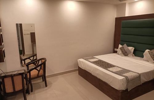 Chanakyapuri Hotel | Hotel Mount Near IGI Airport Delhi