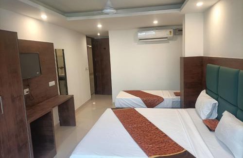 Chanakyapuri Hotel | Hotel Mount Near IGI Airport Delhi