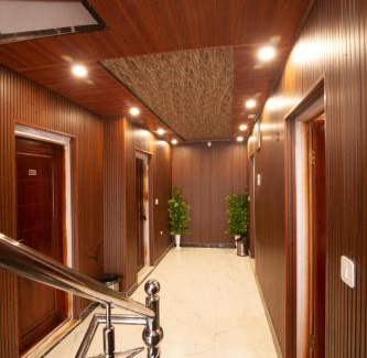 Khattalwada Hotel | HoTEL MOUNTAIN HOLIDAY