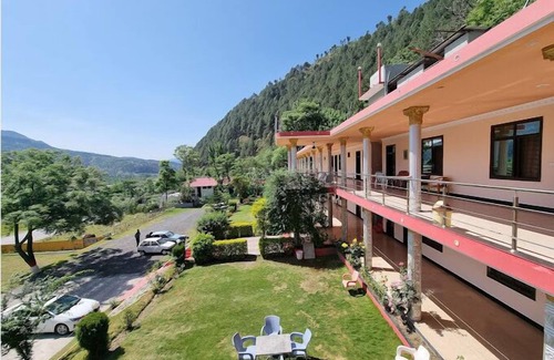 Tranna Hotel | Hotel Mountain Track- Taranna Balakot