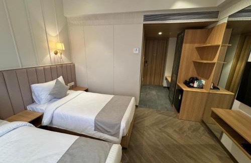 Malad West Hotel | Hotel Mumbai House Mindspace Malad-Taldar Hotels and Resorts Limited