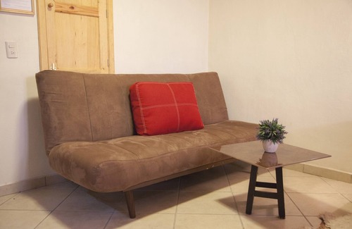 Barrio de Cuxtitali Hotel | Hotel Adobe & Teja