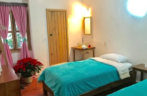 Barrio de La Merced Hotel | Hotel Pepe Pancho