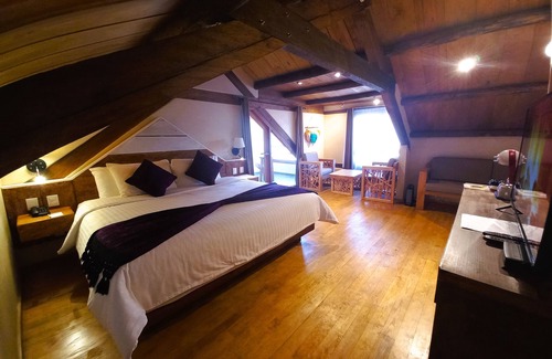 Barrio de Mexicanos Hotel | Hotel Junvay