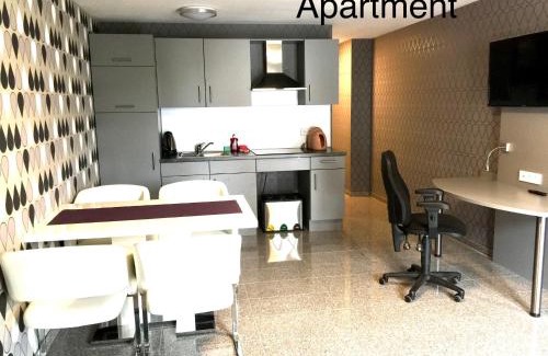 Markgroningen Hotel | Hotel " Mythos Apartments " Alle Zimmer mit Kochgelegenheit, Apartments mit Küchenzeile!