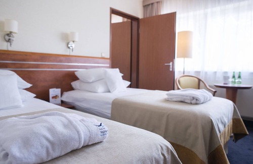 Wzgorze Swietego Maksymiliana Hotel | Hotel Nadmorski