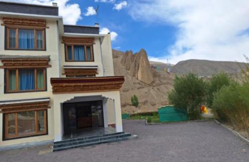 Tingmosgang Casa | Hotel Namkila Ladakh by LexStays