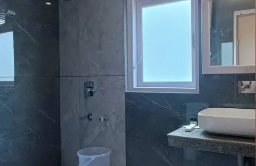 Vashist Hotel | Hotel Nayra Manali
