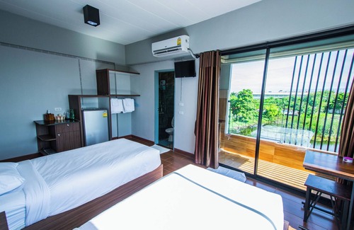 Racha Thewa Casa | Hotel Near BKK airport, Family friendly, Good View & Quite Place, Nice & Clean.