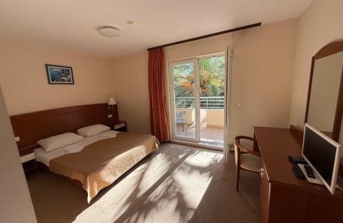 Gradac Hotel | Hotel Neptun Gradac