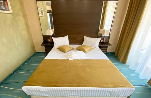 Constanta Hotel | Hotel Nevada