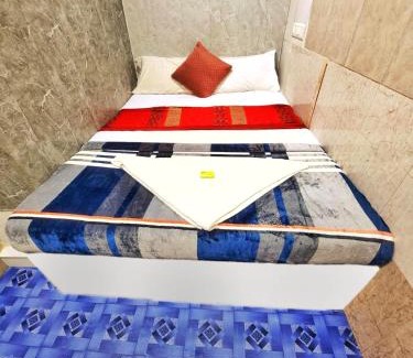 Prabhadevi Casa | Hotel new amaan palace