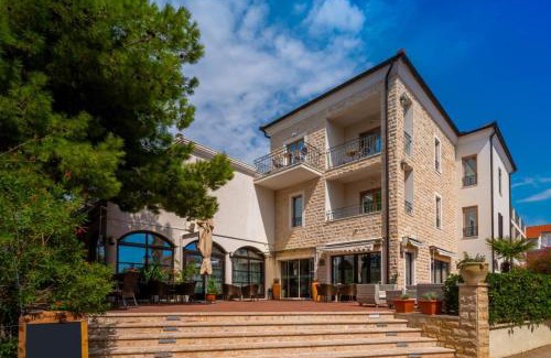 Vodice Hotel | Hotel Nikola