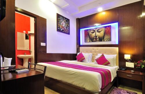 Paharganj Hotel | Hotel Nirmal Mahal - Paharganj - New Delhi