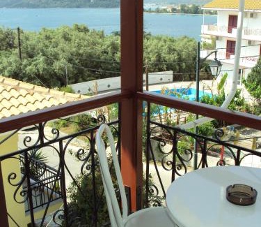 Perigiali Hotel | Hotel Nostos